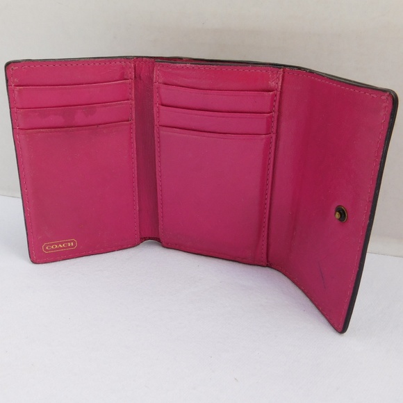COACH LEGACY LEATHERWARE DEEP RED TRI-FOLD WALLET - Picture 5 of 7